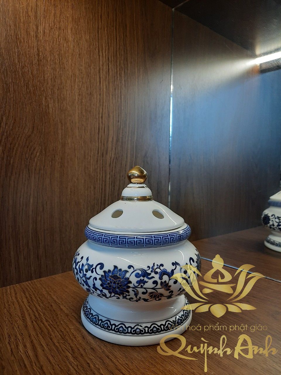 đỉnh sứ cao cấp sen Đài Loan 550k (1)