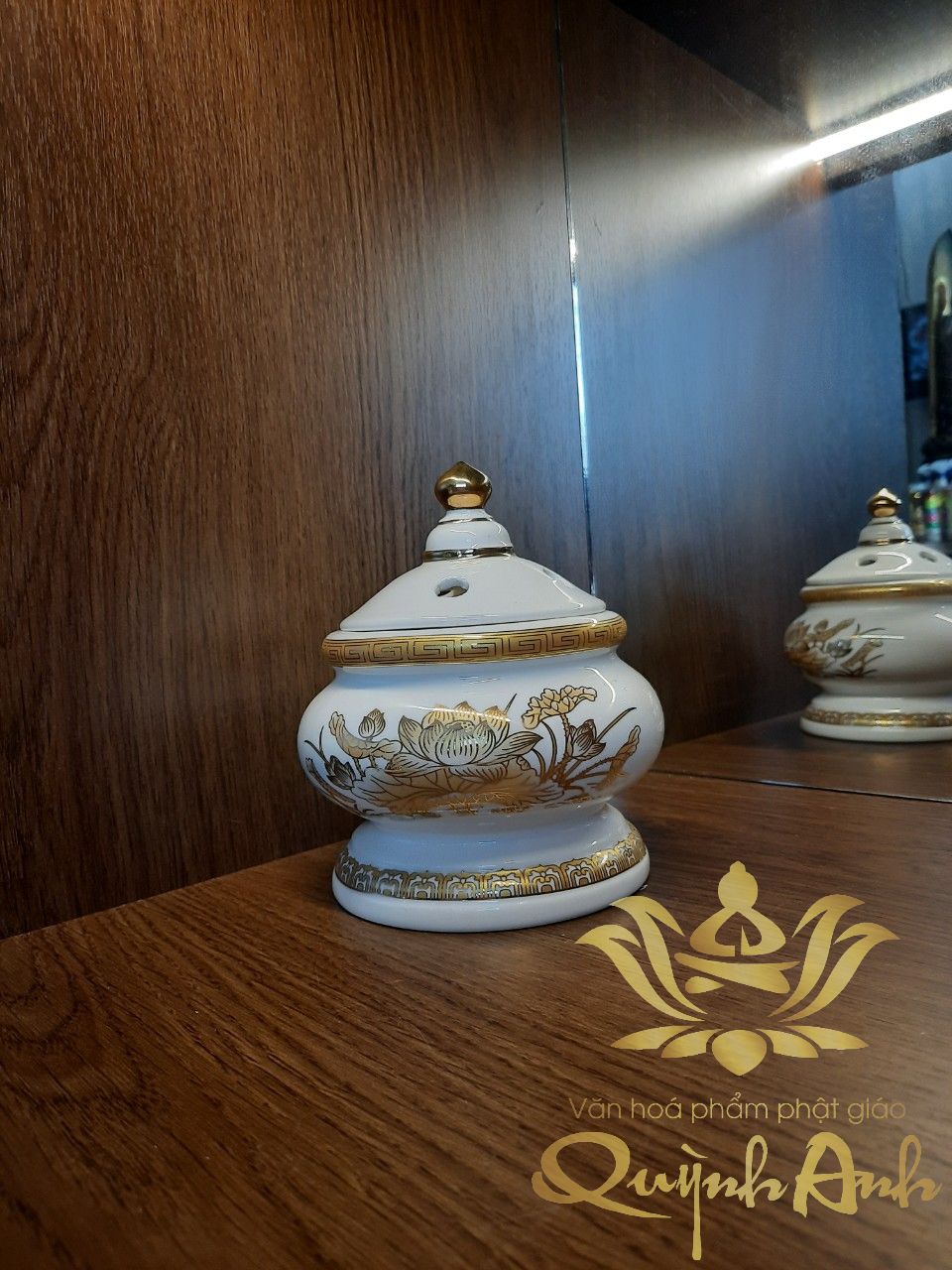 đỉnh sứ cao cấp sen Đài Loan 550k (2)