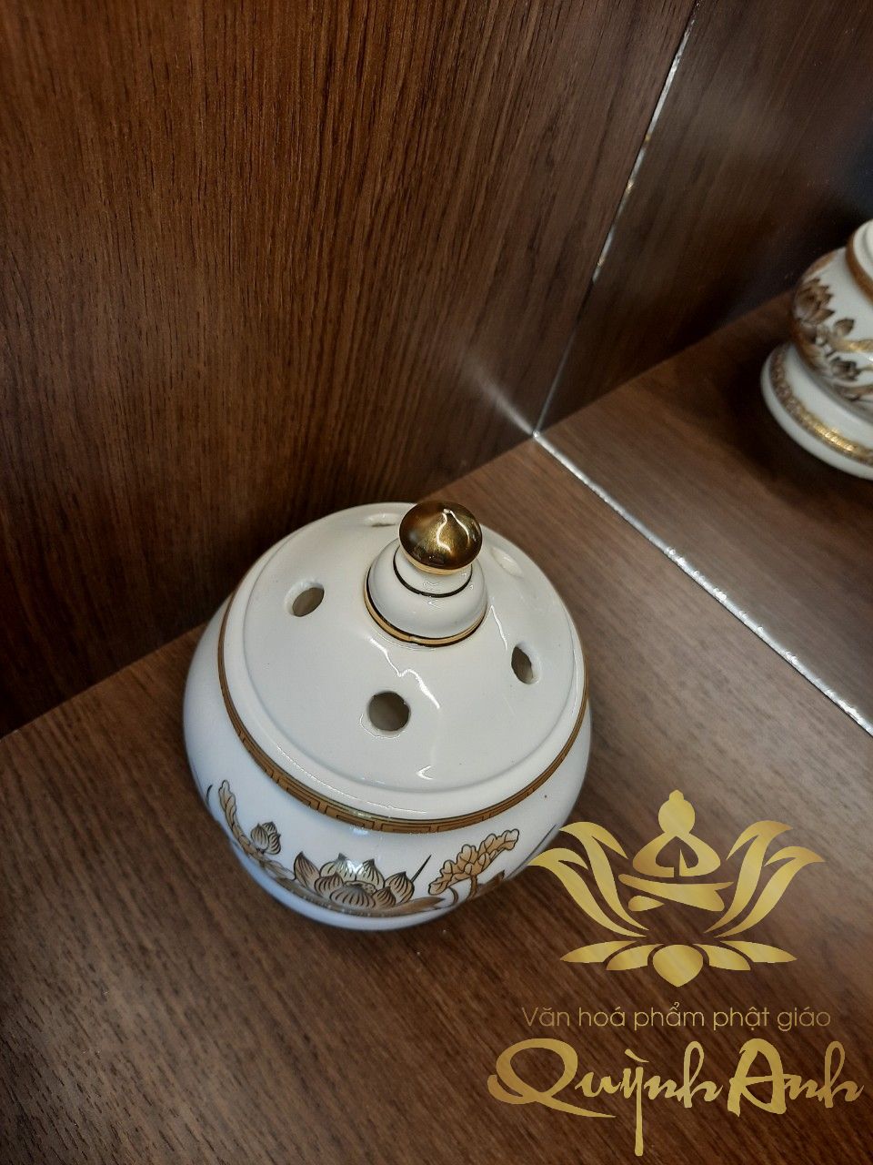 đỉnh sứ cao cấp sen Đài Loan 550k (5)